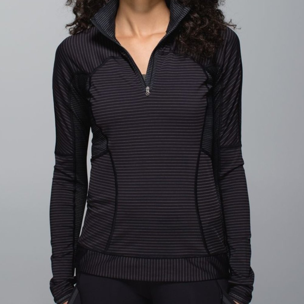 Lululemon Run For Gold 1/2 Zip Size 10